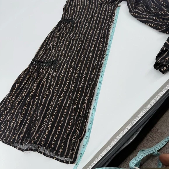 Black and Tan Wide Leg Pants with Crochet Inset - Picture 8 of 9